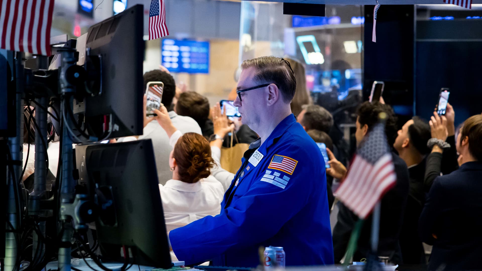 lendbuzz-ipo-fintech-pioneer